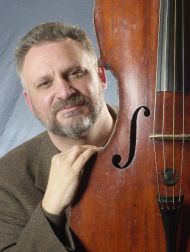 Photograph of Brent Wissick with a bass viola da
gamba